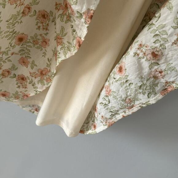 Blu Pepper Floral Cottage Core Dress Mini Size Large Color is Cream with Peach - Picture 4 of 9